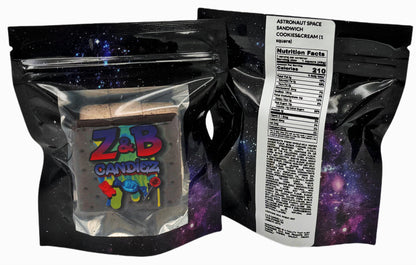 ASTRONAUT SPACE SANDWICH COOKIES & CREAM