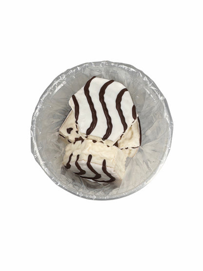 ZEBRA SPACE CAKES (4 COUNT)